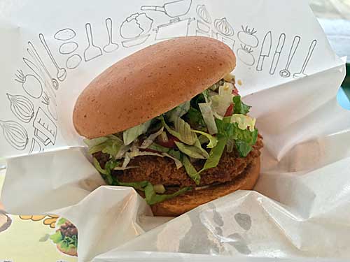 北見しょうゆタレとんかつバーガー