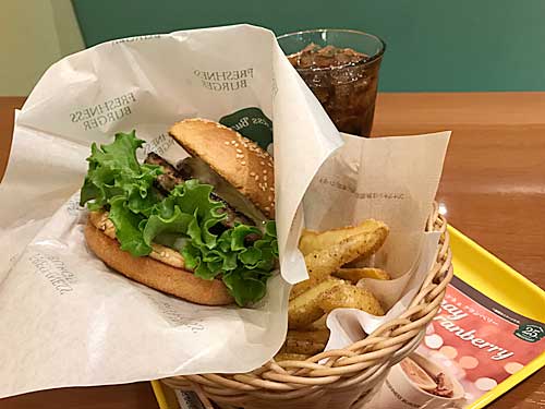 フレッシュネスバーガー　ポルチーニトリュフチーズバーガー