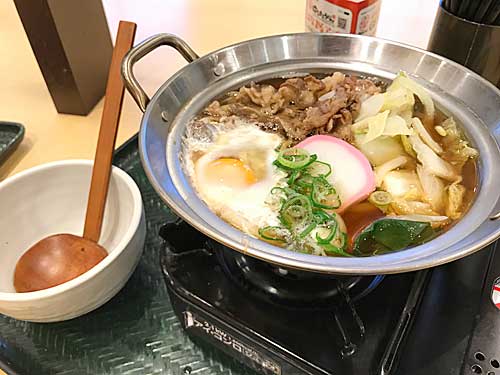 はなまるうどん　牛肉鍋焼きうどん