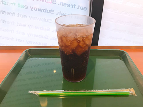 サブウェイ　コーラ