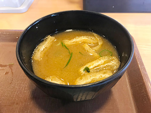 すき家　みそ汁