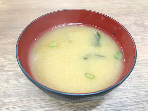 伝説のすた丼屋　みそ汁