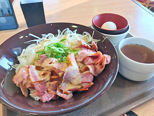 すき家　NY（ニューヨーク）ポーク丼