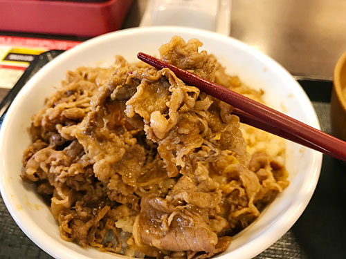和風牛丼の牛肉