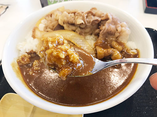 吉野家のカレーライス