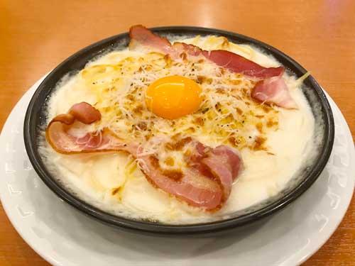 ココス　カリカリベーコンのオーブン焼きカルボナーラ