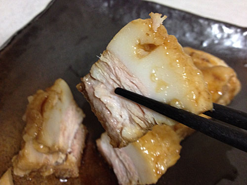 豚の角煮　ひと口目