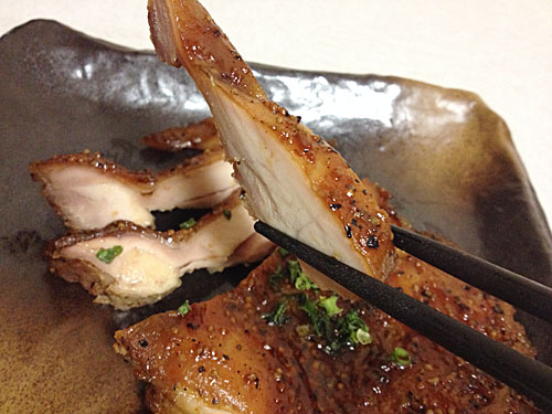 山賊焼きカットひと口目