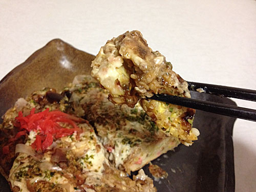お好み焼き一切れ