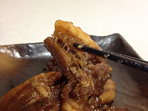 豚肉香味揚を一切れ