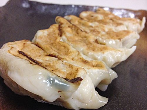ギョーザ