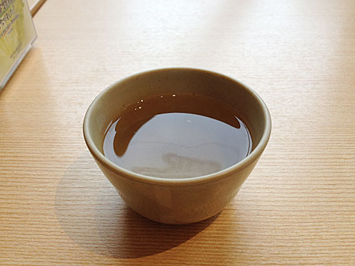 はなまるうどん　お茶