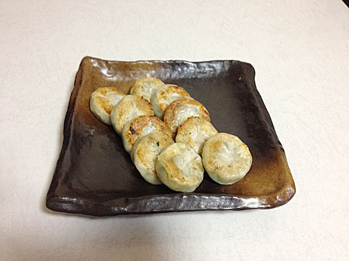 ニラ饅頭