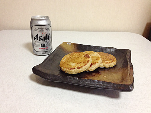 鰯ハンバーグとアサヒ スーパードライ