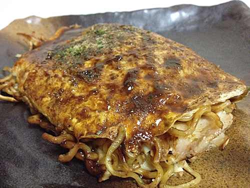 広島風お好み焼き　アップ