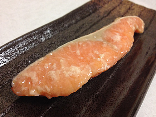サーモンの醤油糀漬け　生
