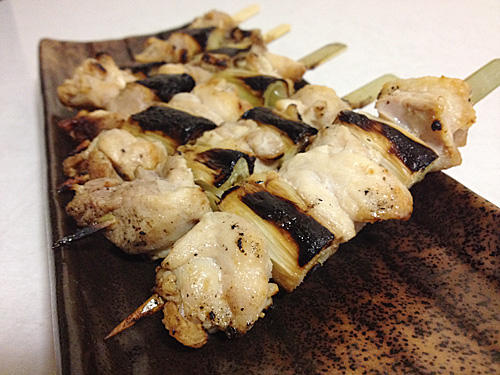 焼きとり（ねぎもも串）　アップ