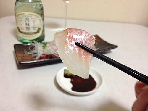真鯛のお造りとヌーベル月桂冠