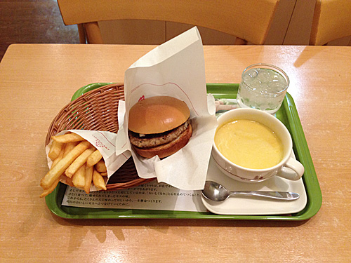モスバーガー　とびきりハンバーグサンド＋ポテトSセット