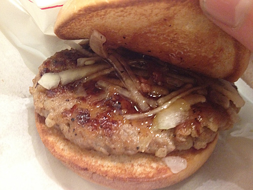 とびきりハンバーグサンドの中身