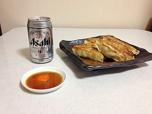 ジャンボ餃子とスーパードライ