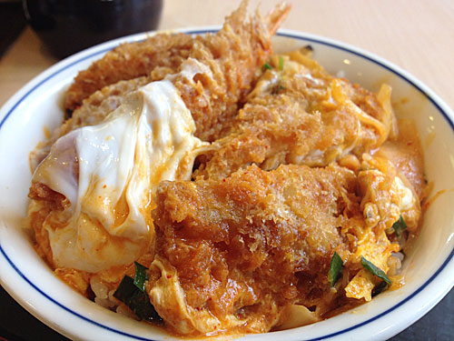 かつや　海鮮カツ丼　アップ