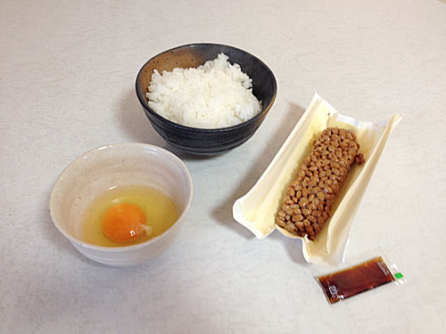 丸真食品　船納豆とごはん