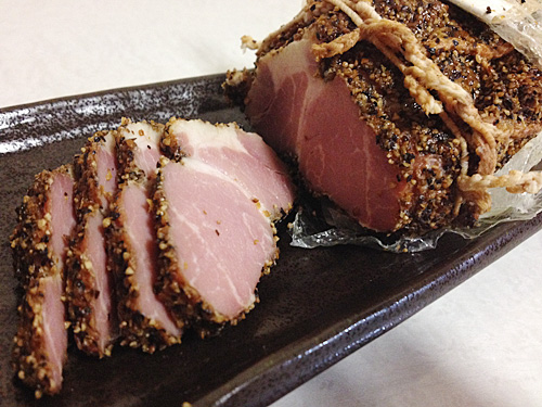 PAUL BOCUSE JAMBON DE LYONをカット