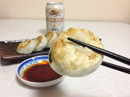ビールとニラ饅頭