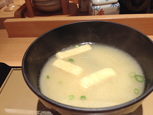 やよい軒　みそ汁