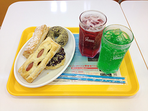 ミスタードーナツ　スティックパイアップル＋フランクパイ＋山ぶどうスカッシュ