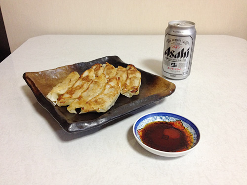 スーパードライとジャンボ餃子