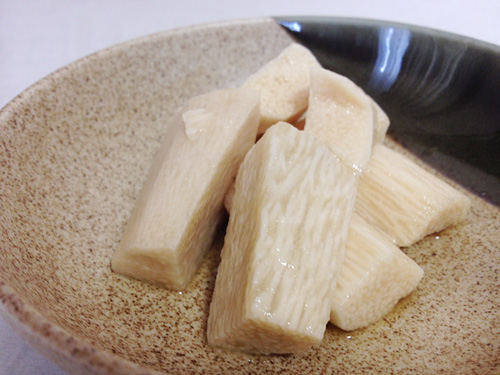 山芋の漬物　アップ