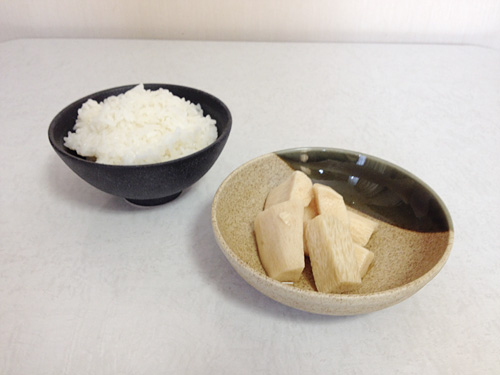 山芋の漬物とごはん