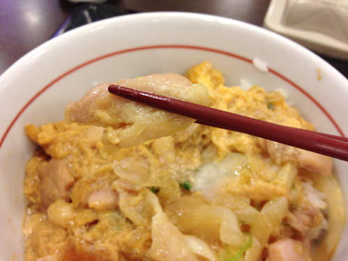 親子丼の鶏肉