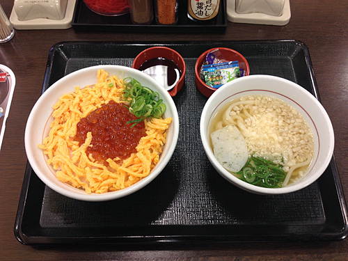 なか卯　天然いくら丼＋はいからうどん
