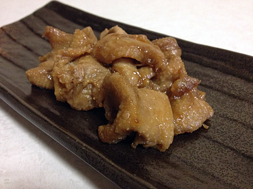 鶏皮モツ煮　アップ