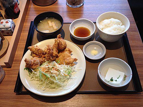 やよい軒　塩から揚げ定食
