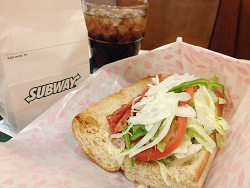 サブウェイ　BLT　アップ