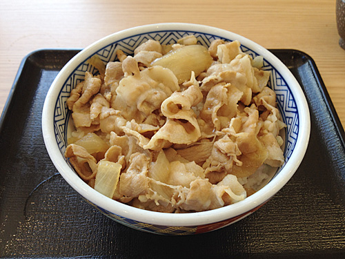 豚丼　化粧前