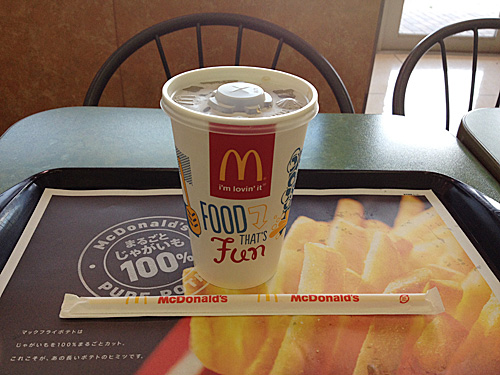 マクドナルド　コーラ