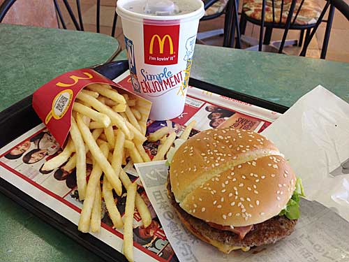 マクドナルド　1971炙り醤油ジャパン　アップ