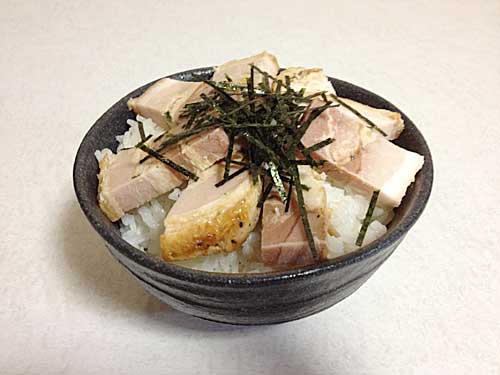 チャーシュー丼