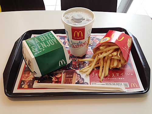 マクドナルド　満月チーズ月見