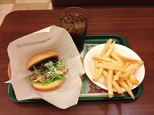 モスバーガー　じゃじゃ味噌チキンバーガー