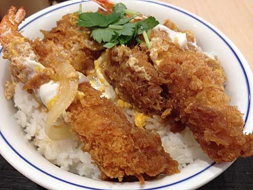 かつや　牡蠣フライの海鮮合い盛り丼　アップ