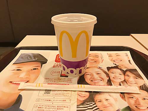 マクドナルド　コーラ