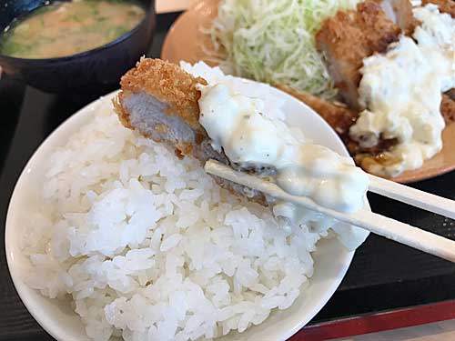 チキンカツとライス