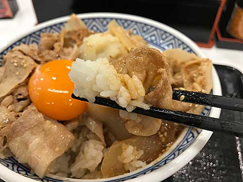 豚スタミナ丼のごはんと豚肉