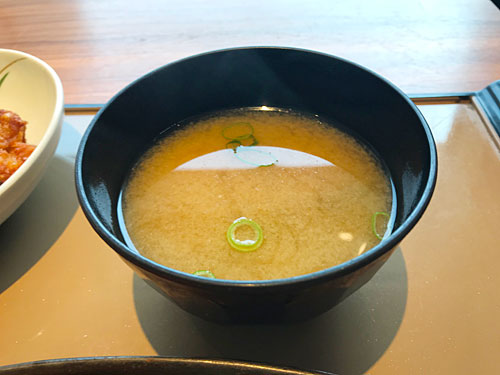 やよい軒のみそ汁
